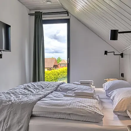 Slowmood - Z Sauna I Jacuzzi, Sun & Snow Podgórzyn